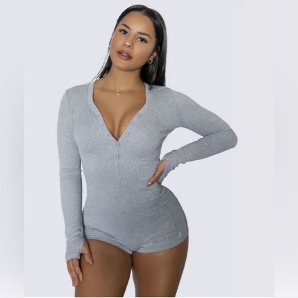 Pants - NWOT Ribbed Lounge Onesie Heather Gray